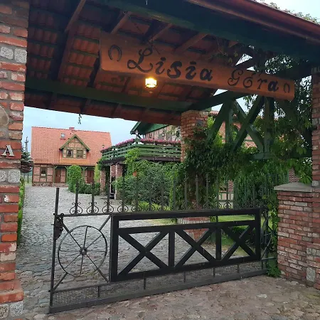 Lisia Gora Nad Jeziorem Lebsko *