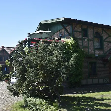 Lisia Gora Nad Jeziorem Lebsko Izbica (Pomerania)