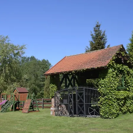 アパート Lisia Gora Nad Jeziorem Lebsko Izbica (Pomerania)