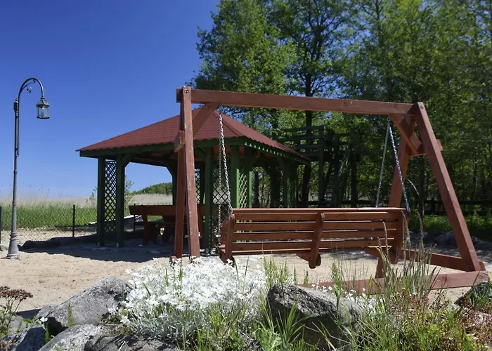 Lisia Gora Nad Jeziorem Lebsko Апартаменты *